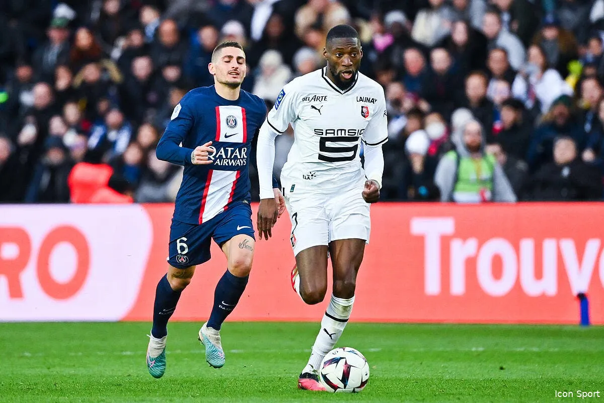 ol toko ekambi a deja eu le droit a sa derniere a lyon icon dib 190323 11 20 359026