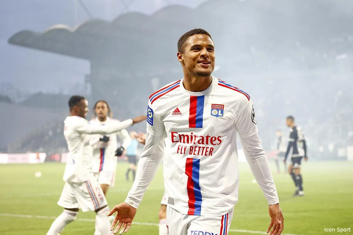 ol un ancien taulier supporte amin sarr icon lr60206 358082