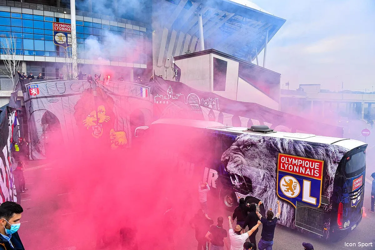 ol un assaillant du bus de lyon place en garde a vue icon bap 250421 93 005 339305