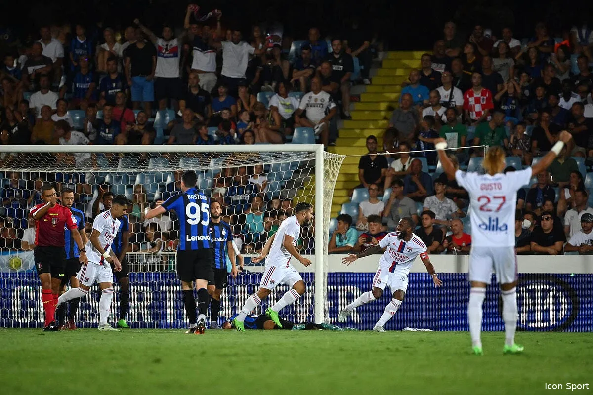 ol un duo avec lacazette cherki fait sa demande en direct a bosz icon lp 19699375 346797