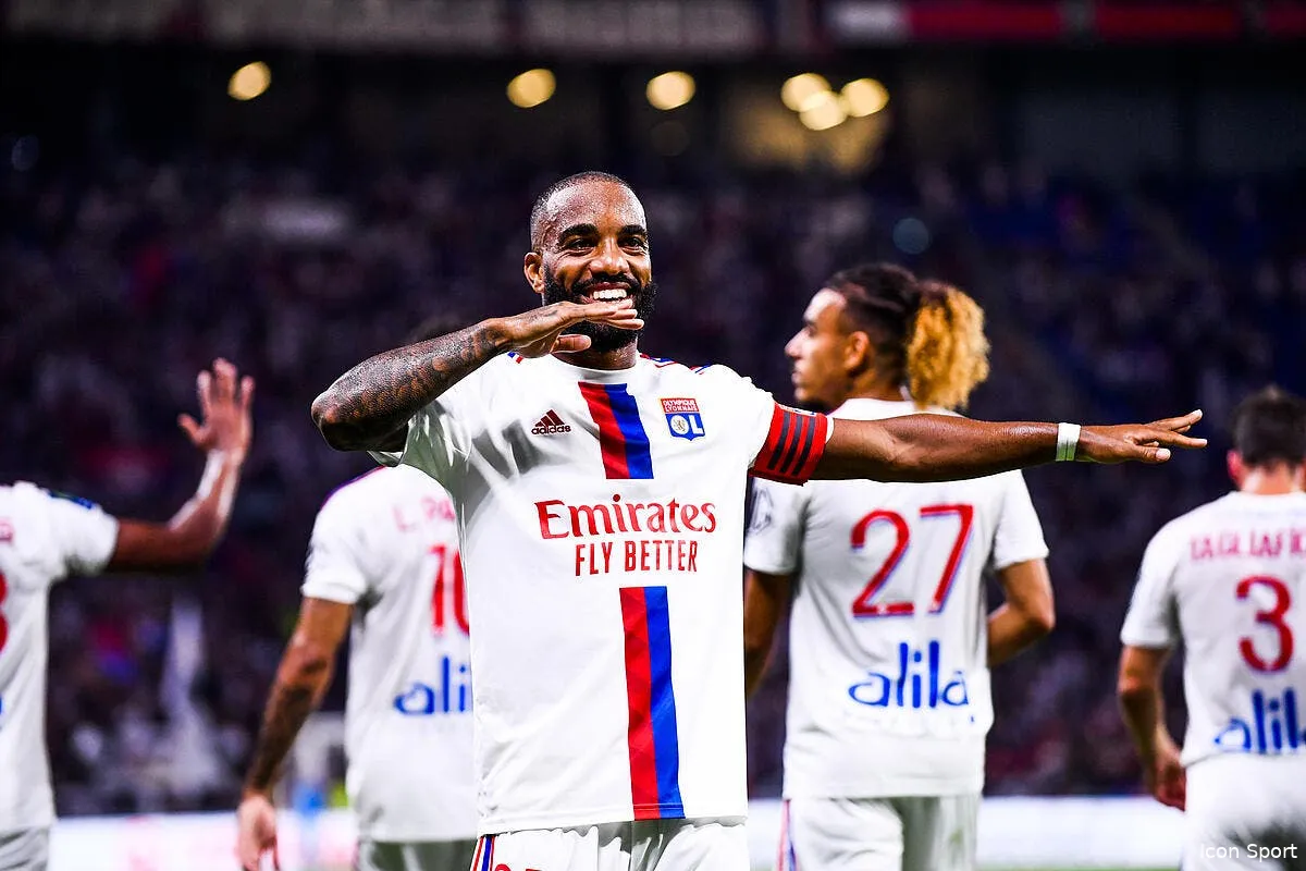 ol un mercato de feu a lyon dans six mois icon pl2 0863 2 347499