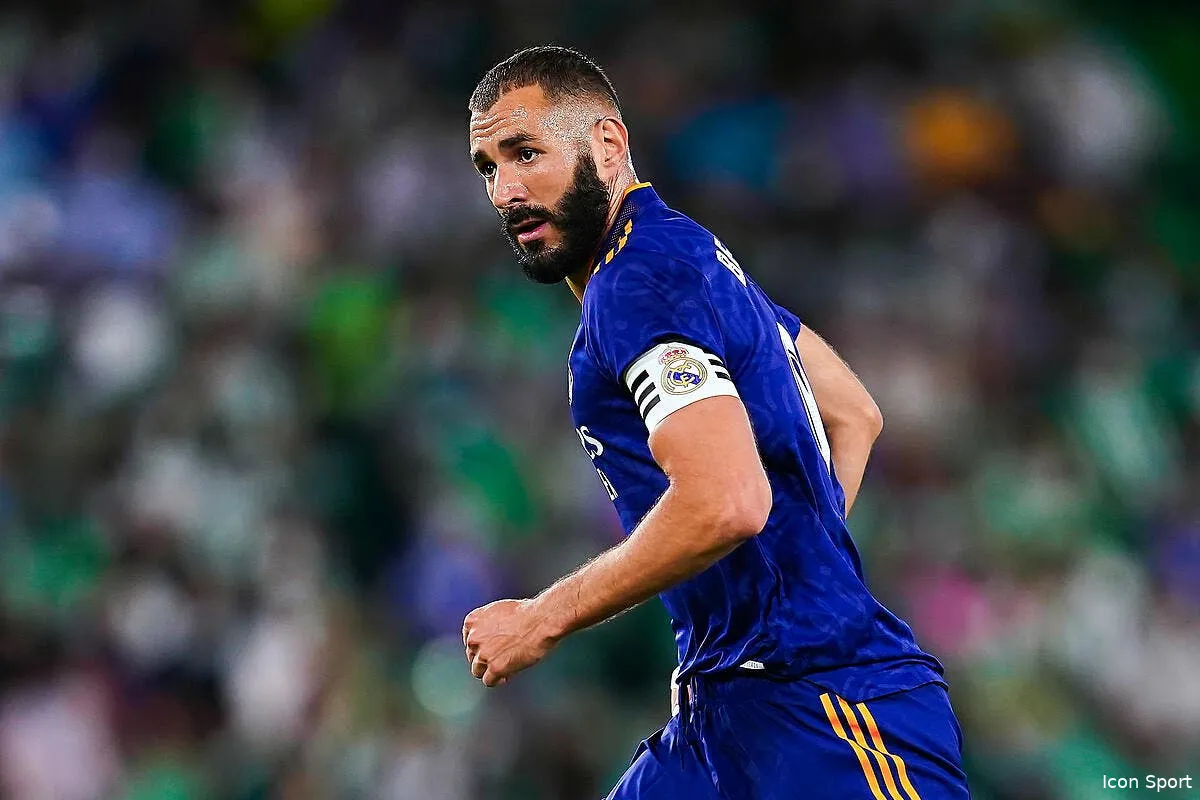 ol un retour a lyon benzema termine aulas icon ps 210828 158 322863