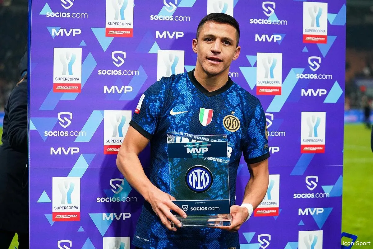 om alexis sanchez repond aux rumeurs icon 020567 0163 347109