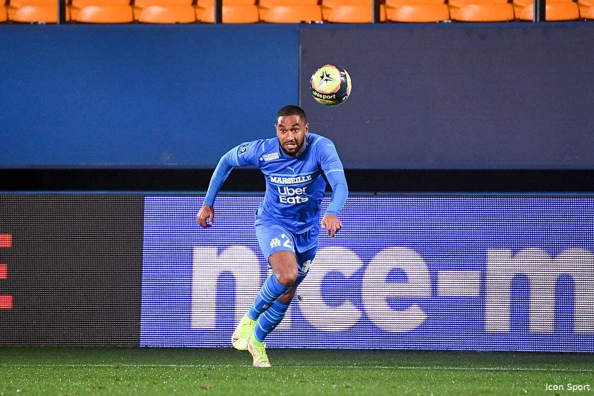 om amavi repond aux critiques il etait fatigue p 326845