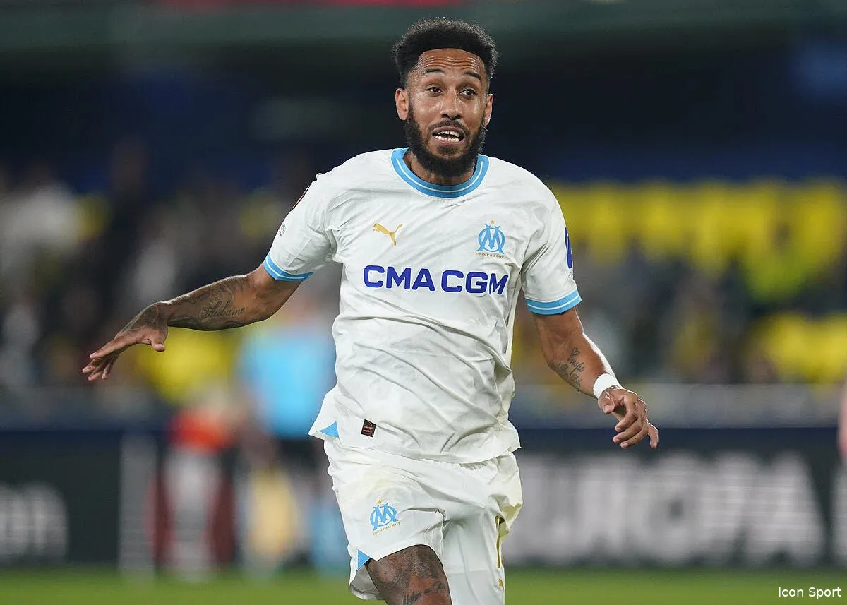 om aubameyang officialise son depart iconsport 198309 0098 1 378577