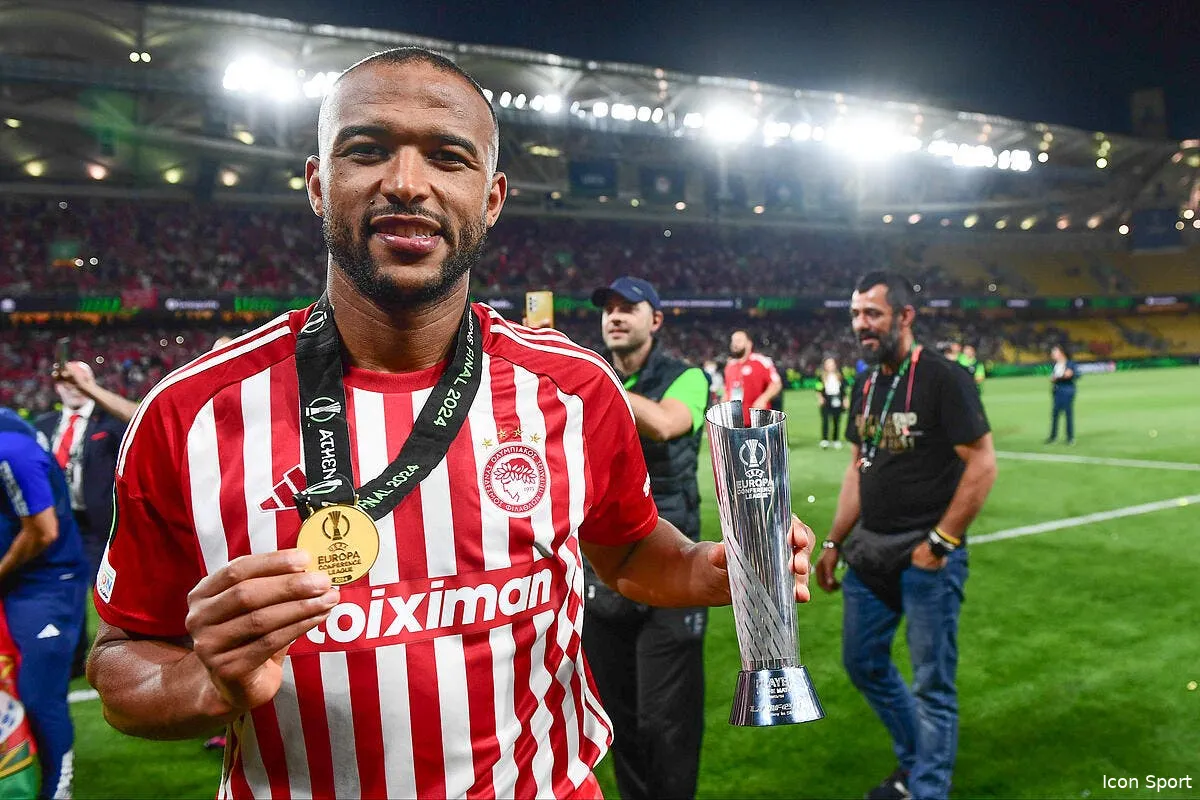 om benatia le veut ce buteur est pret a dire oui iconsport 229340 0381 377034