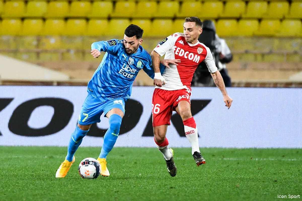 om ca craint pour le podium pierre menes est cash icon dsc3097 304967