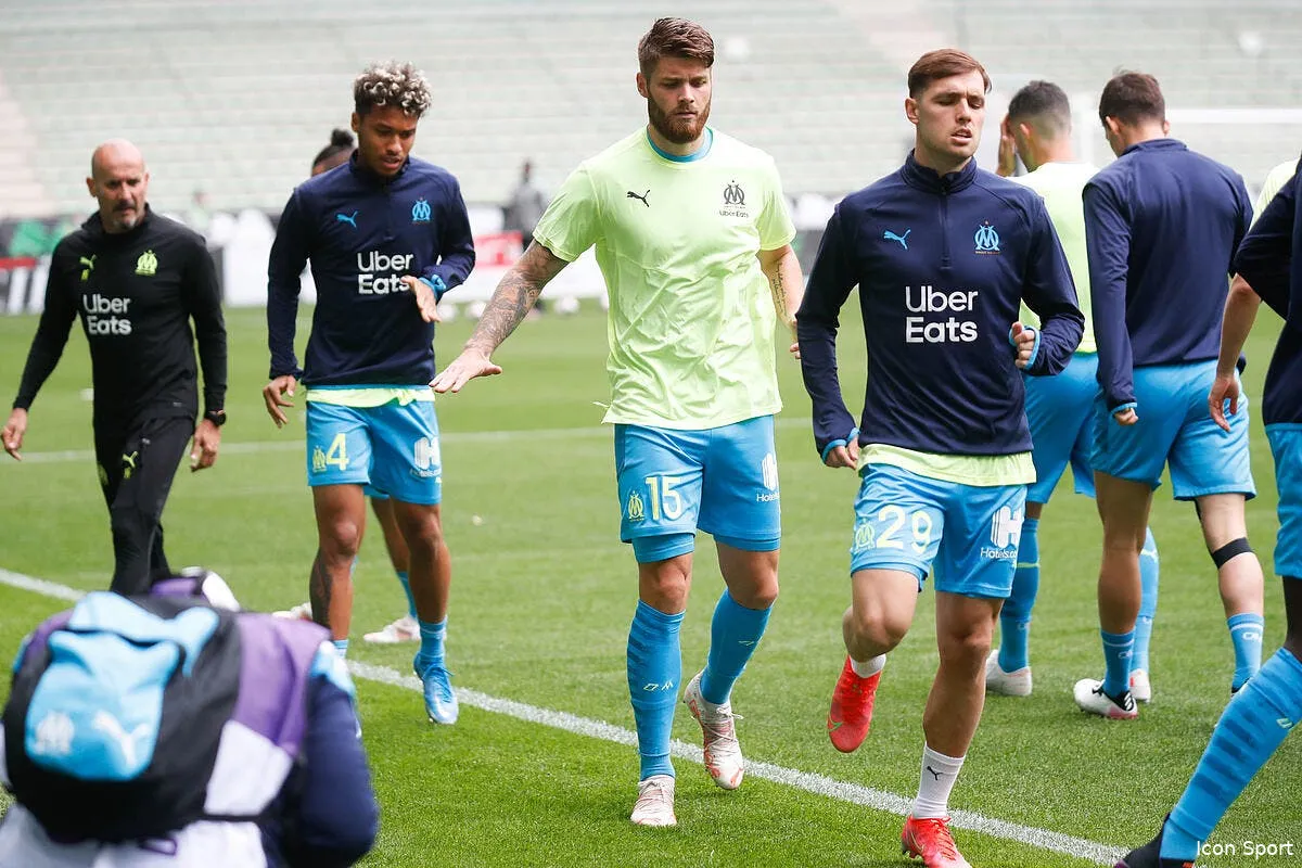 om caleta car ou kamara a arsenal saliba a marseille icon 25i3816 copie 317715