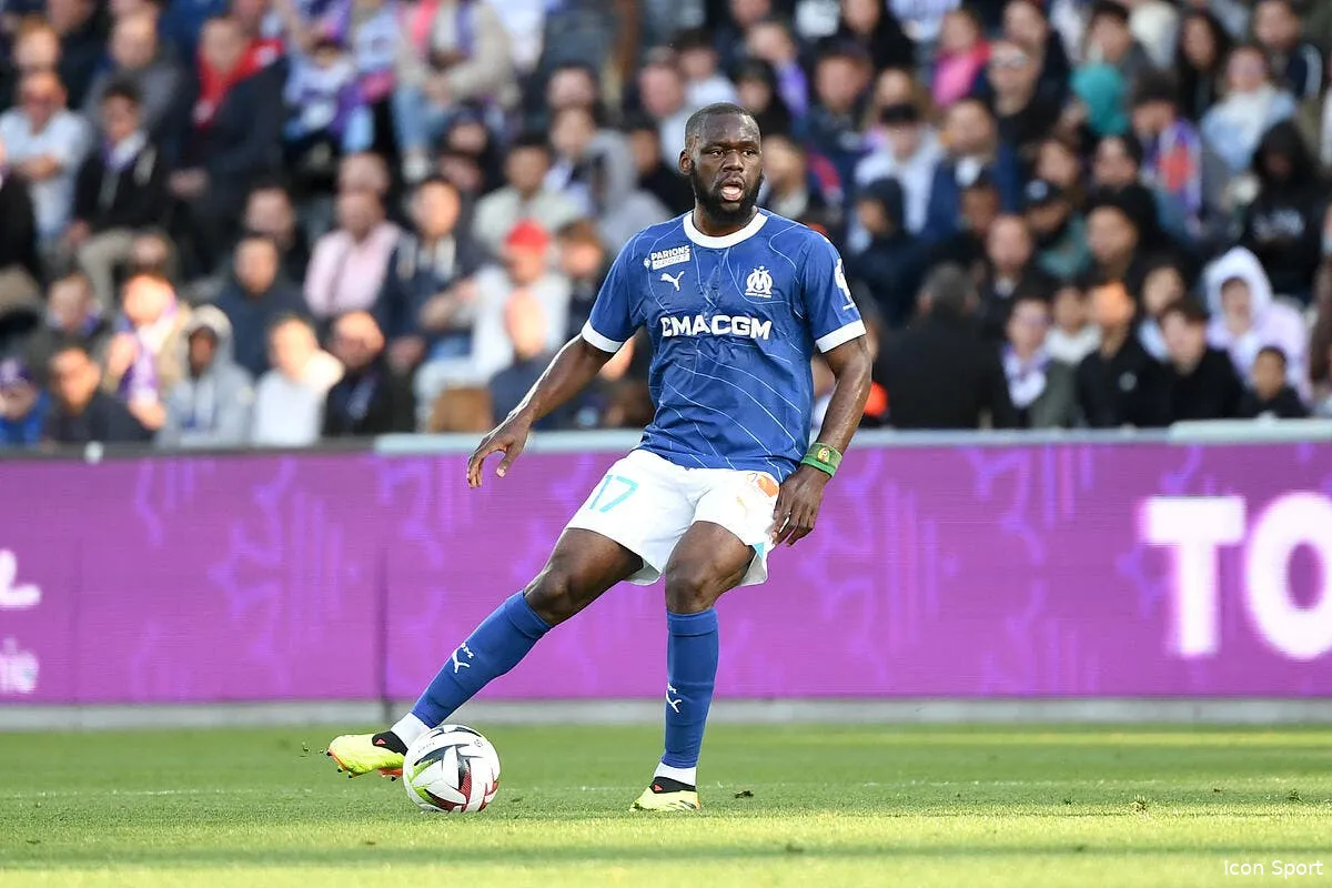 om incomprehensible transfert en vue au mercato iconsport 212735 0053 375427