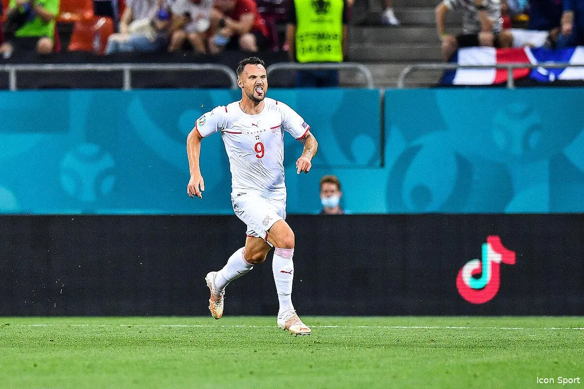 om le bourreau de la france la surprise de longoria icon bap 280621 93 272 321933