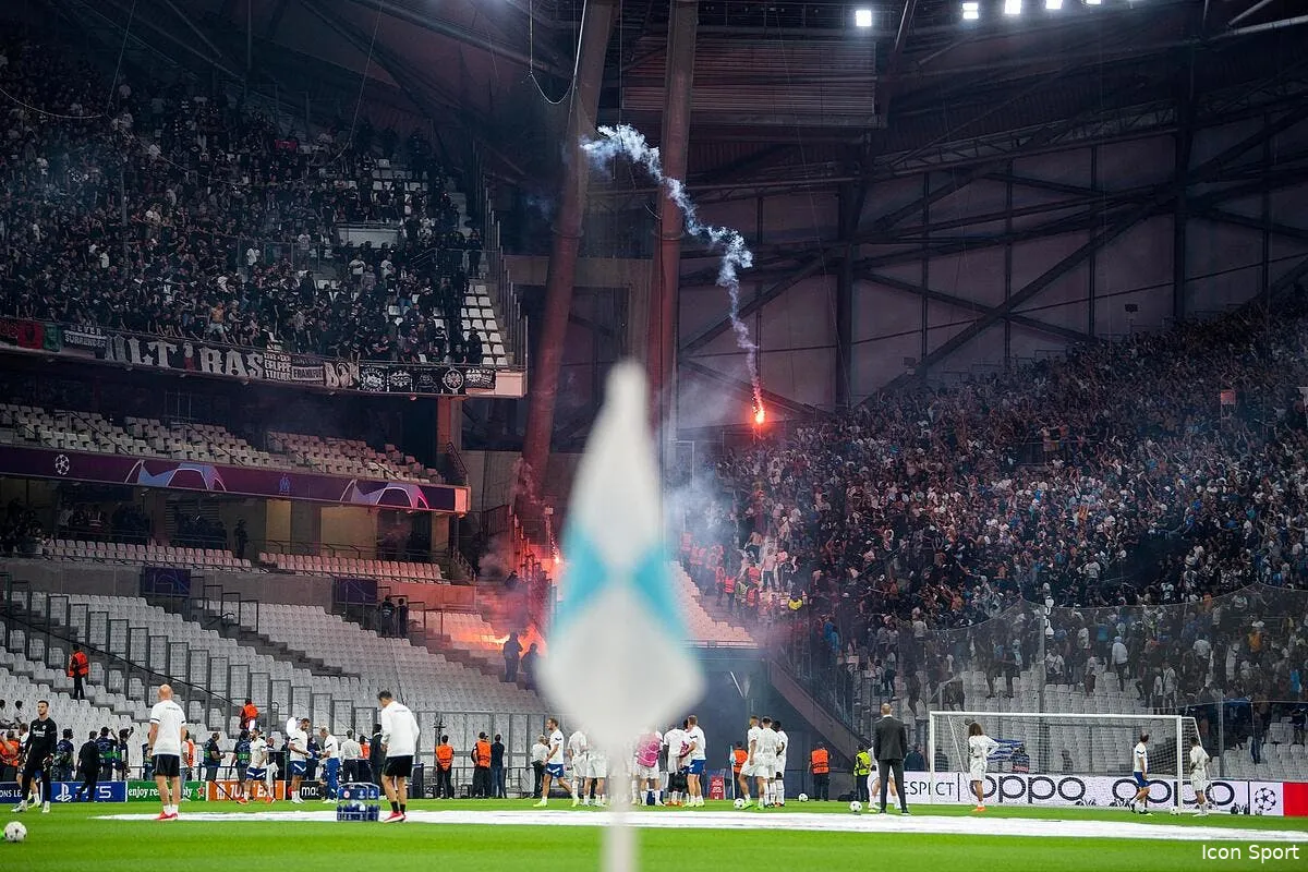 om le velodrome est un gruyere les supporters craquent icon 220913 99 748489 dpai 351535
