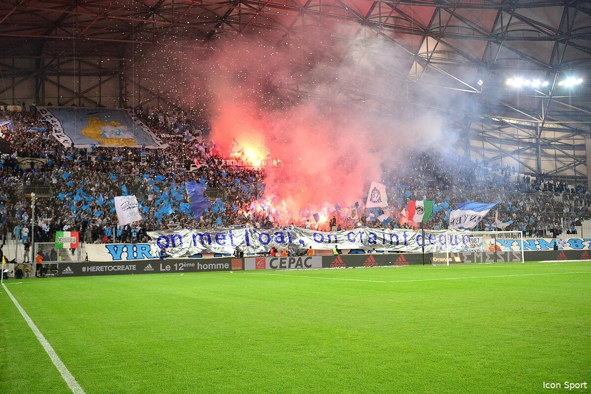 om le velodrome plein a craquer grace au pass sanitaire icon win 221017 01 23594 318899