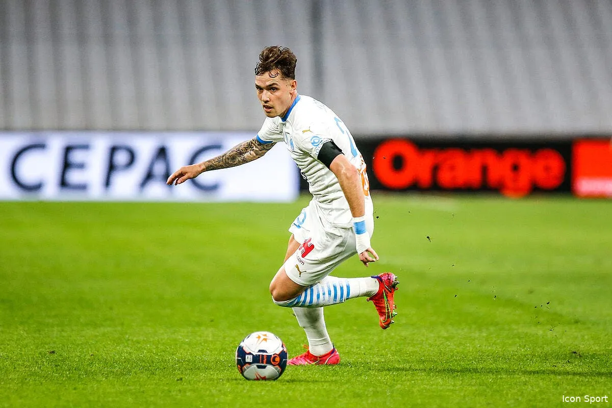 om lirola la fiorentina depasse les bornes icon d1r9220 319331