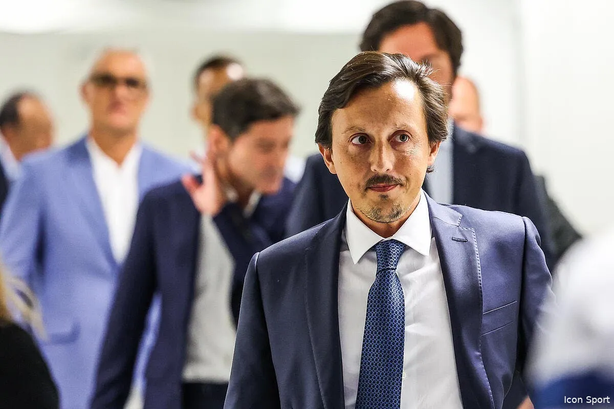 om longoria et son mercato laissent walid acherchour sur les fesses icon fid 6221 362730