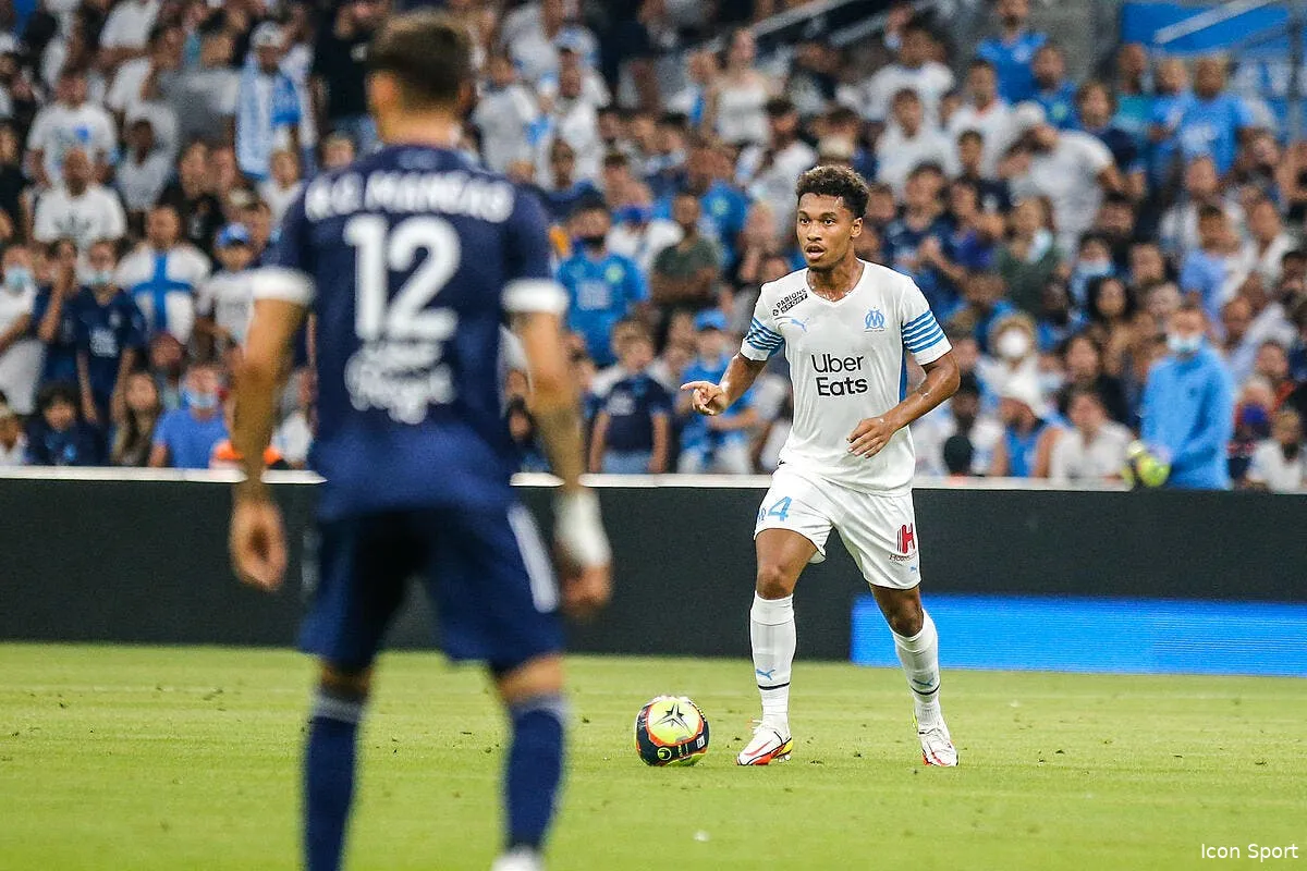 om longoria propose un deal original a kamara icon d1r1323 322899