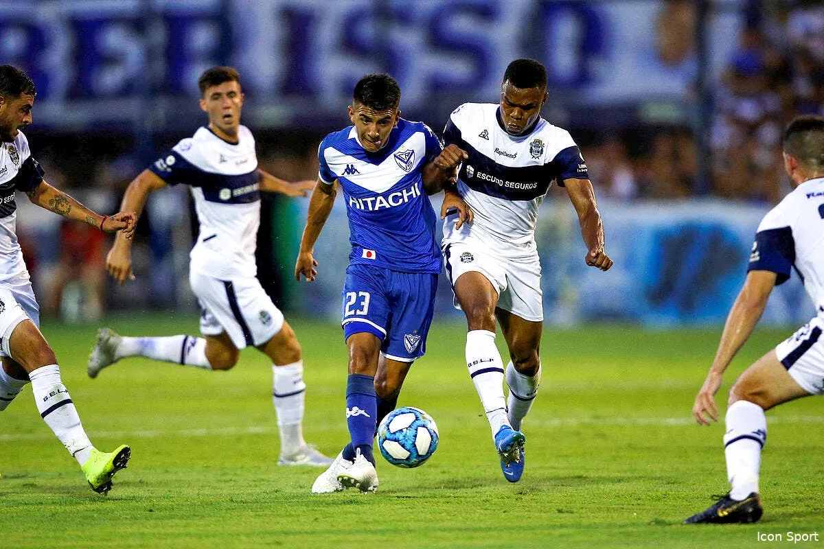 om longoria relance la piste thiago almada icon 764886 003 318075