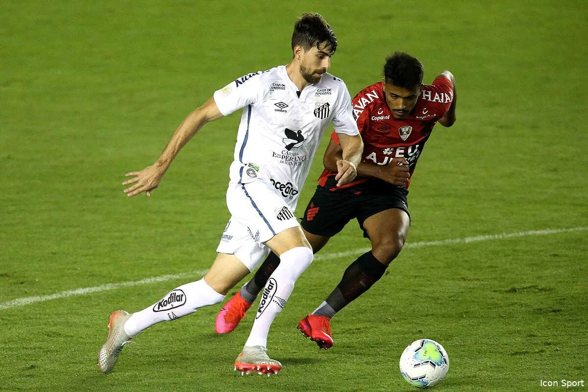 om luan peres c est boucle et saliba alors icon cdg20200816045 1 318457