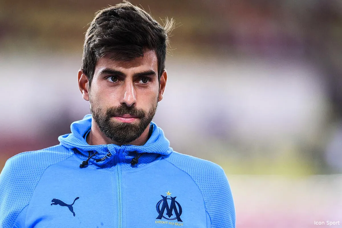 om luan peres traumatise par la france icon pl5 1246 325843