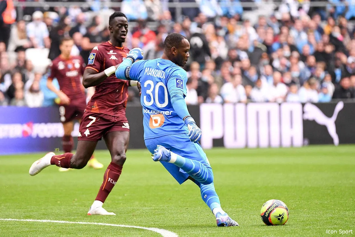 om mandanda au placard il doit se taire et accepter icon ab1 7618 331421