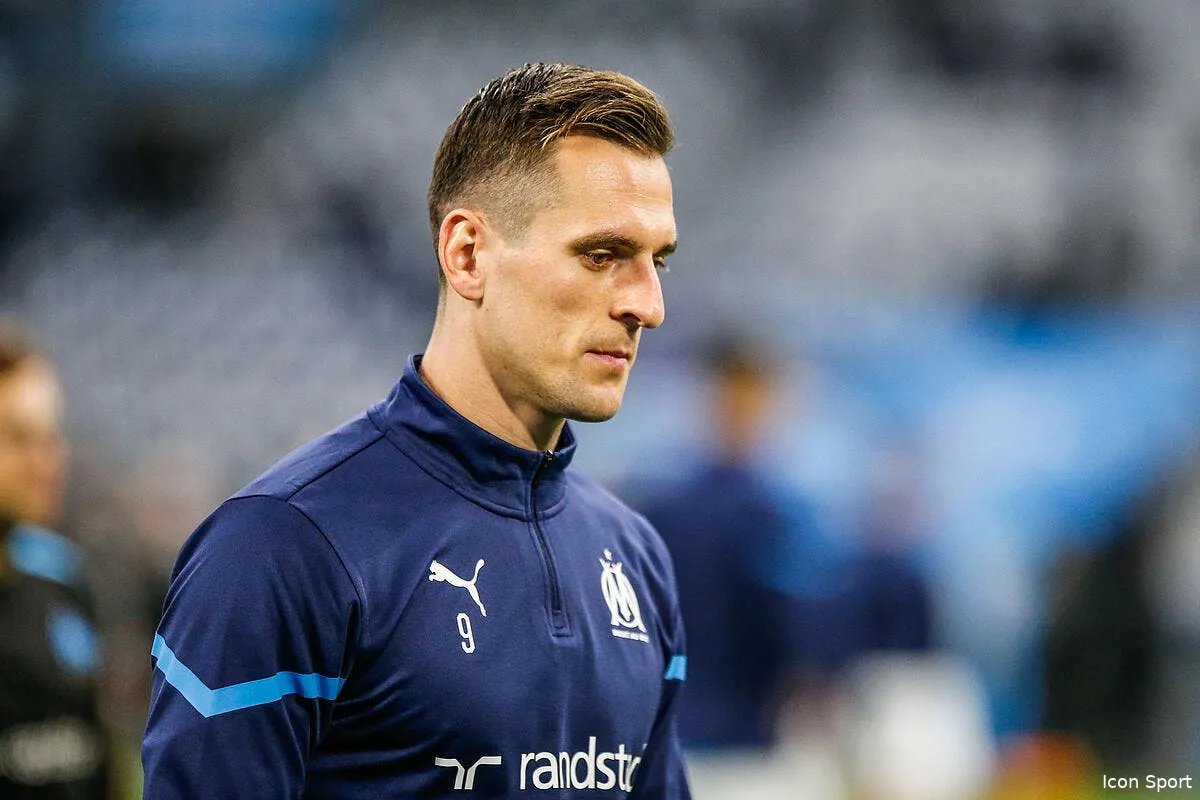 om milik finalement forfait contre le paok icon d1r4688 338917