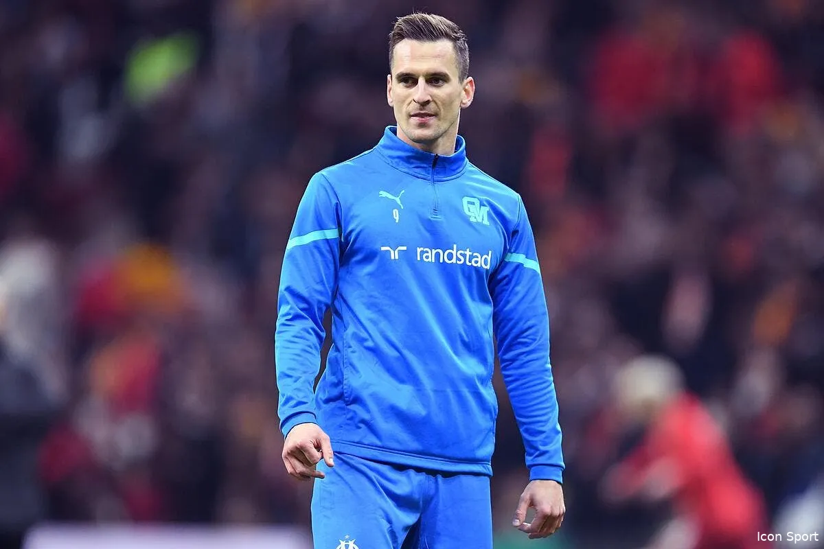 om sampaoli met un coup de pression a milik icon 008976 0037 329205