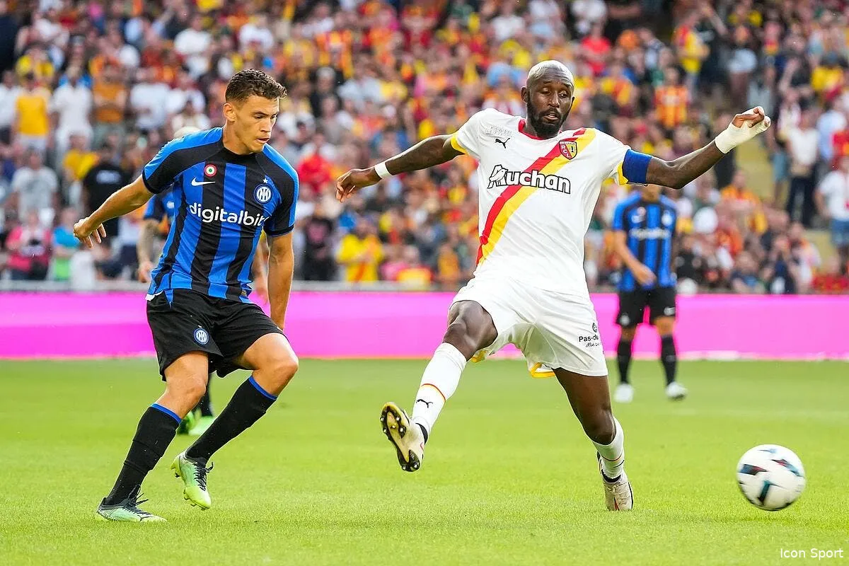 om seko fofana dit oui a marseille au mercato icon 23072022 dsc9897 346459