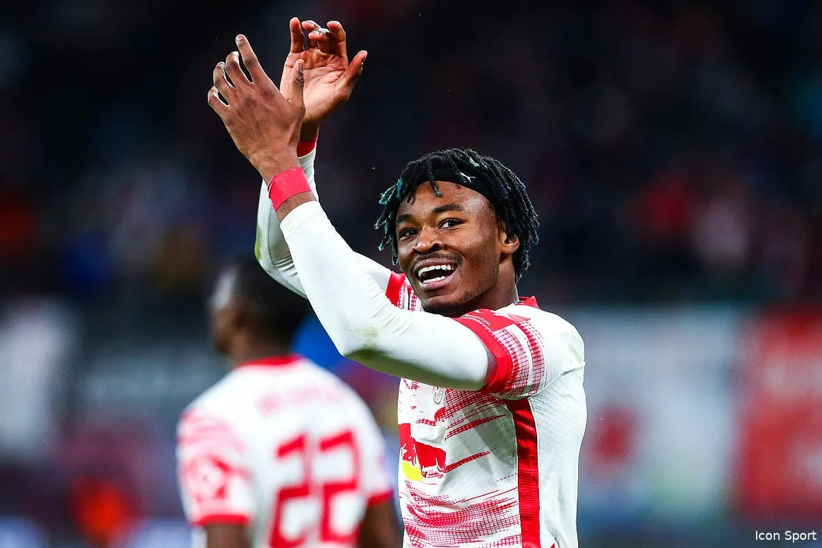 om simakan le dernier coup de folie de longoria icon 282309973 363568