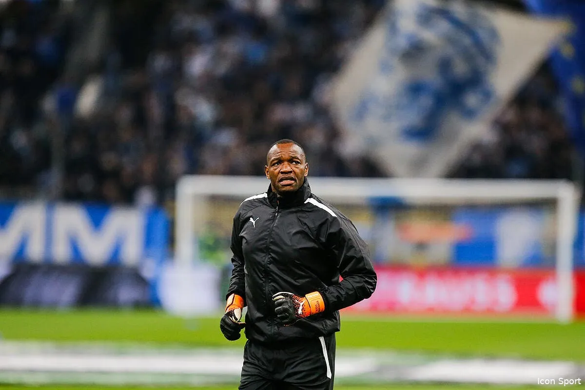 om titulaire a temps partiel mandanda accepte le job icon d1r9739 339791
