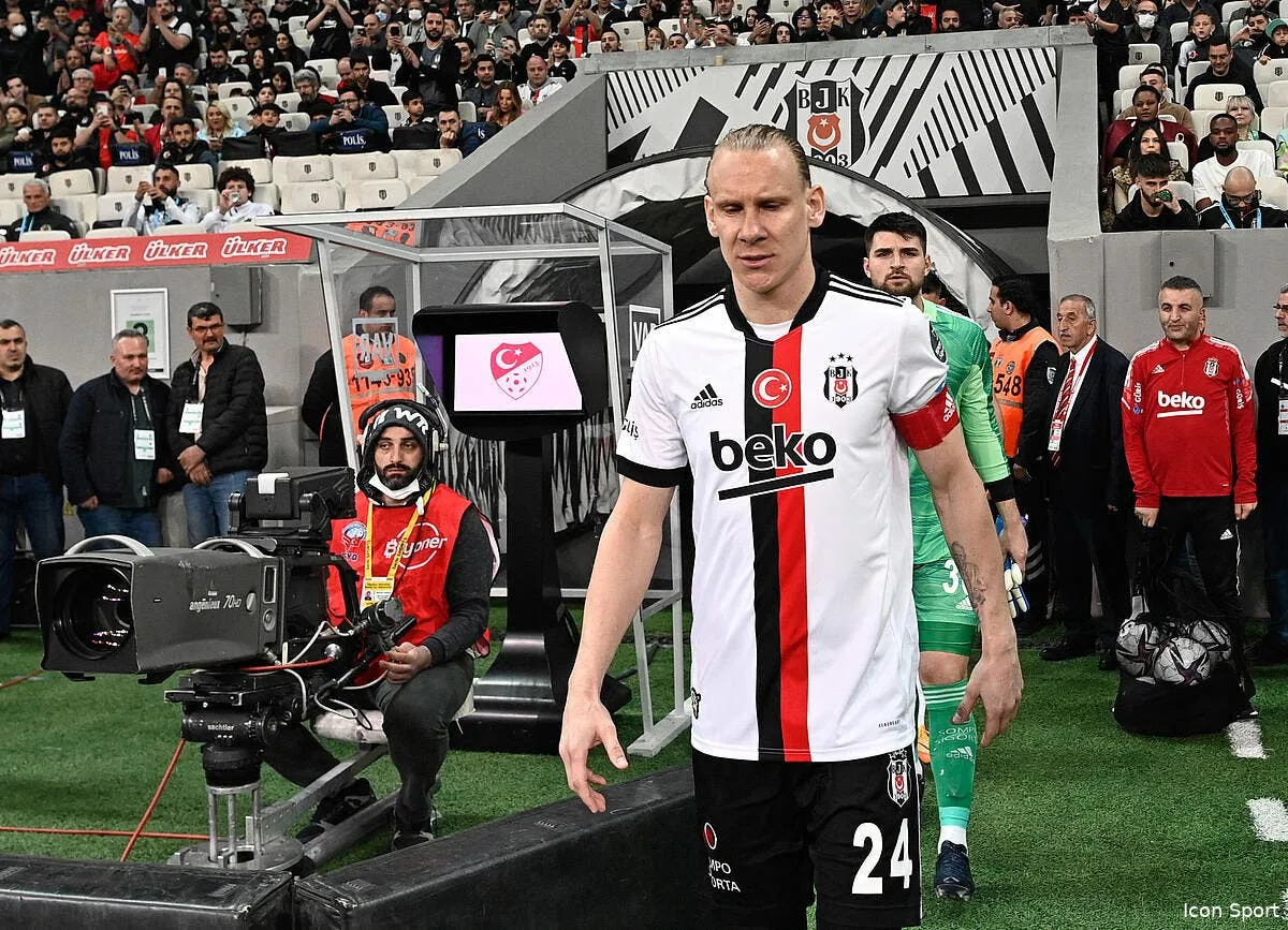 om un defenseur surprise pour remplacer saliba icon besiktas v alanya 090422 7 344993