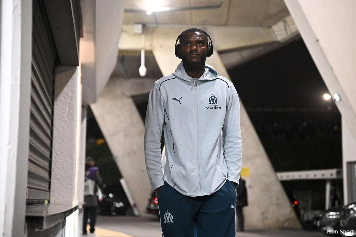 om un defenseur vendu d urgence de zerbi n en peut plus iconsport 243905 0150 385989