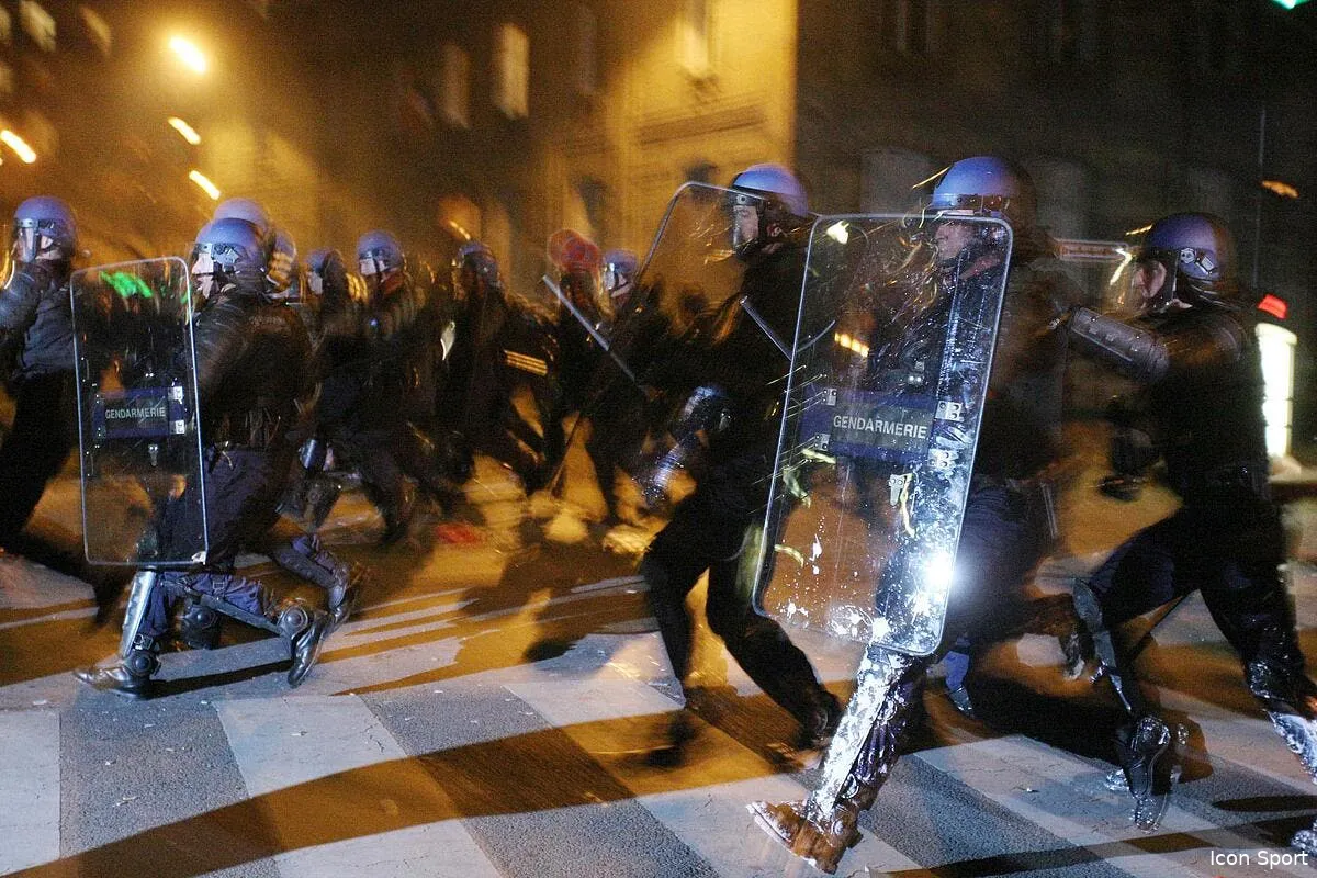 onze blesses dans des violences avant auxerre om iconsport 036045 0030 388854