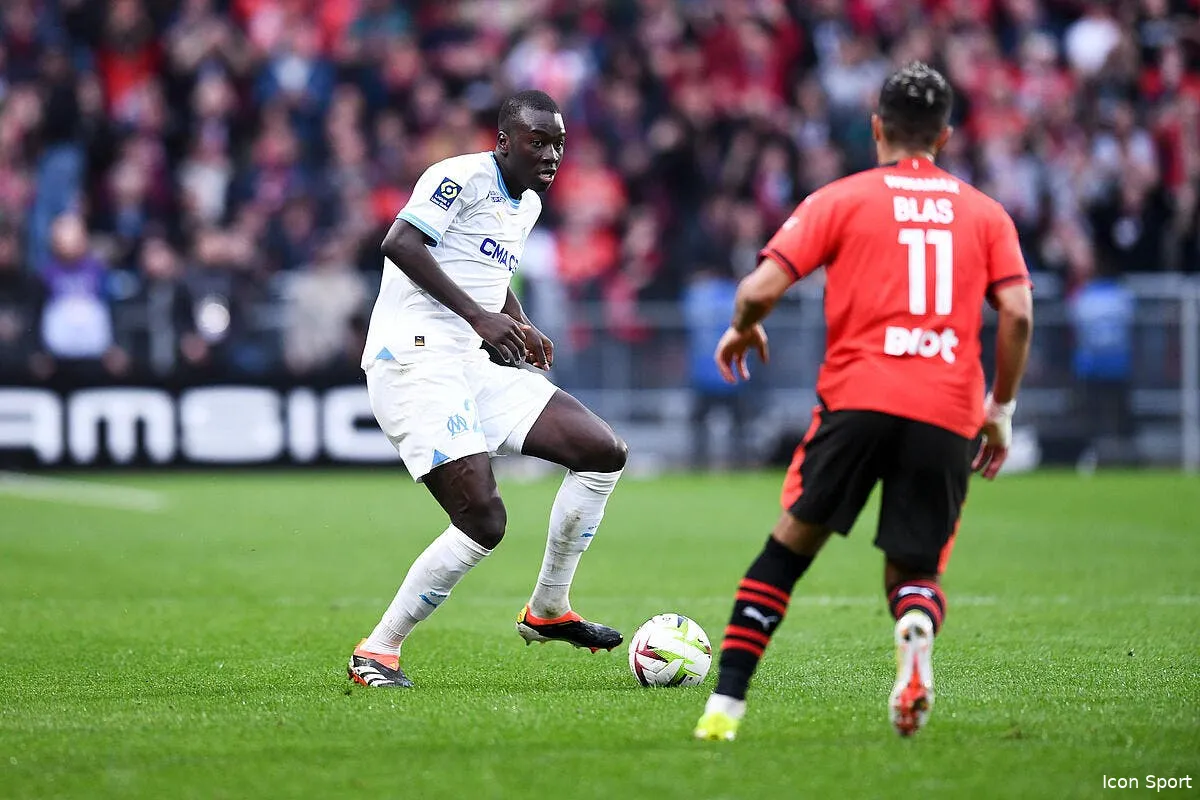 pape gueye trahit l om la verite eclate iconsport 199608 0075 375194