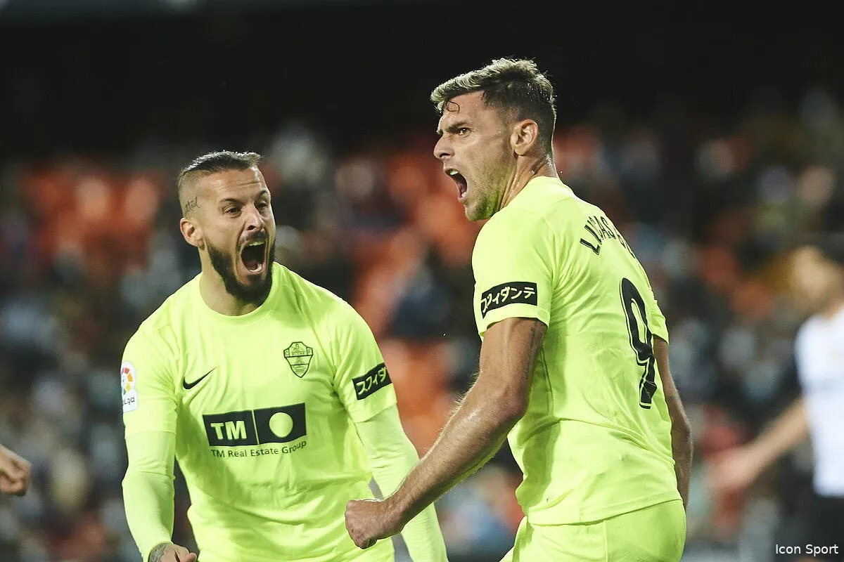 pas de pret l om va reussir a vendre benedetto icon 012647 0083 332287