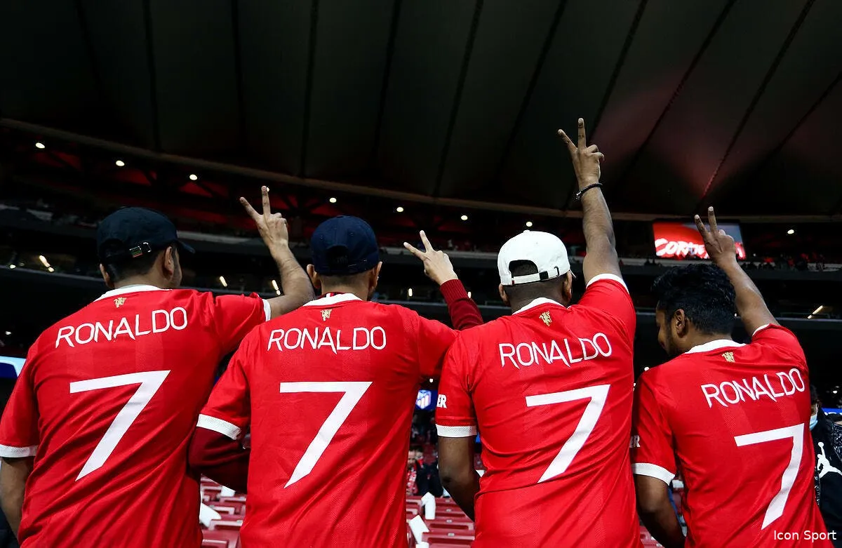 pas ou peu de maillots les anglais en panique icon 65486343 346383