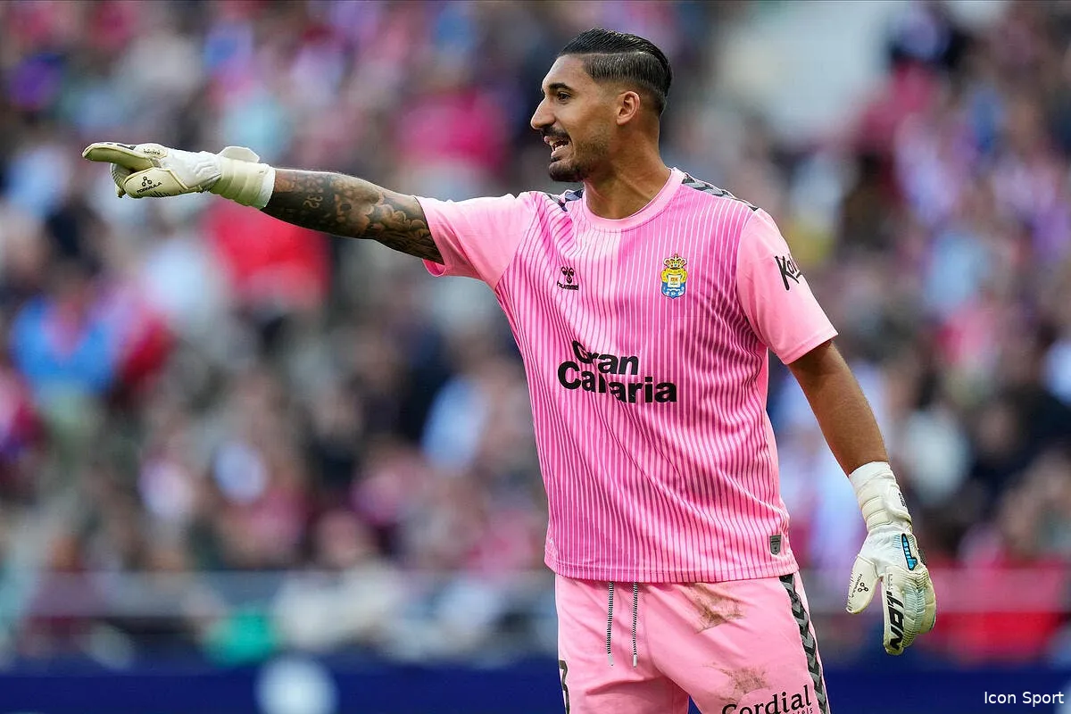 pau lopez s en va l om contacte un autre portier espagnol iconsport 191143 0050 378240