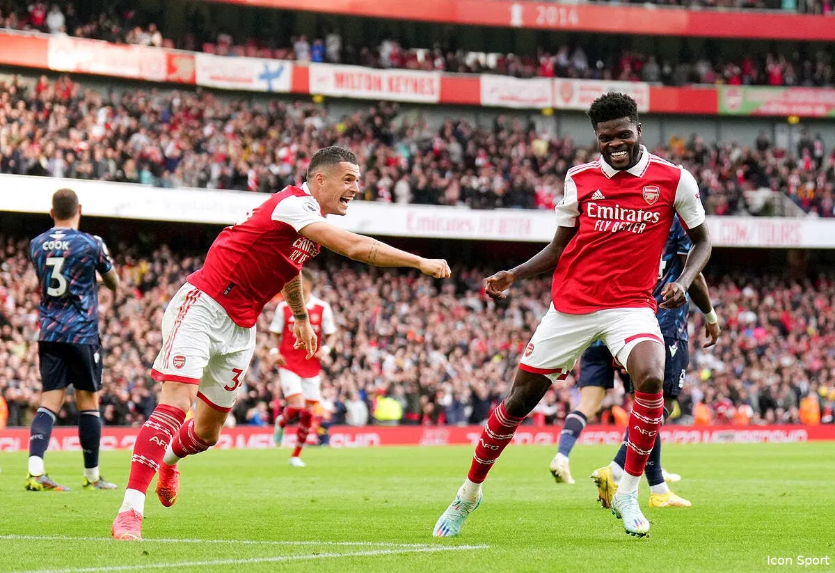 pl arsenal dynamite nottingham forest et reste leader icon 69528156 352975