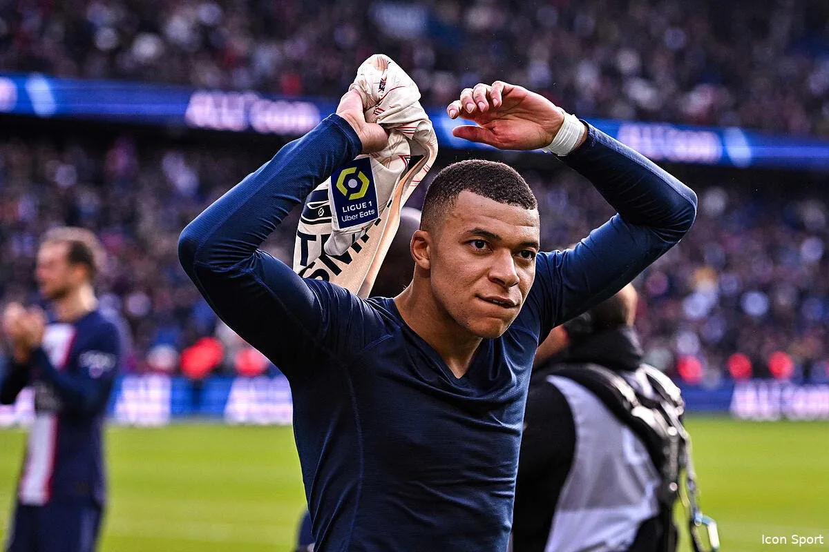 psg 4 contre 1 mbappe devient fou contre sa defense icon bap 190223 93 101 357215
