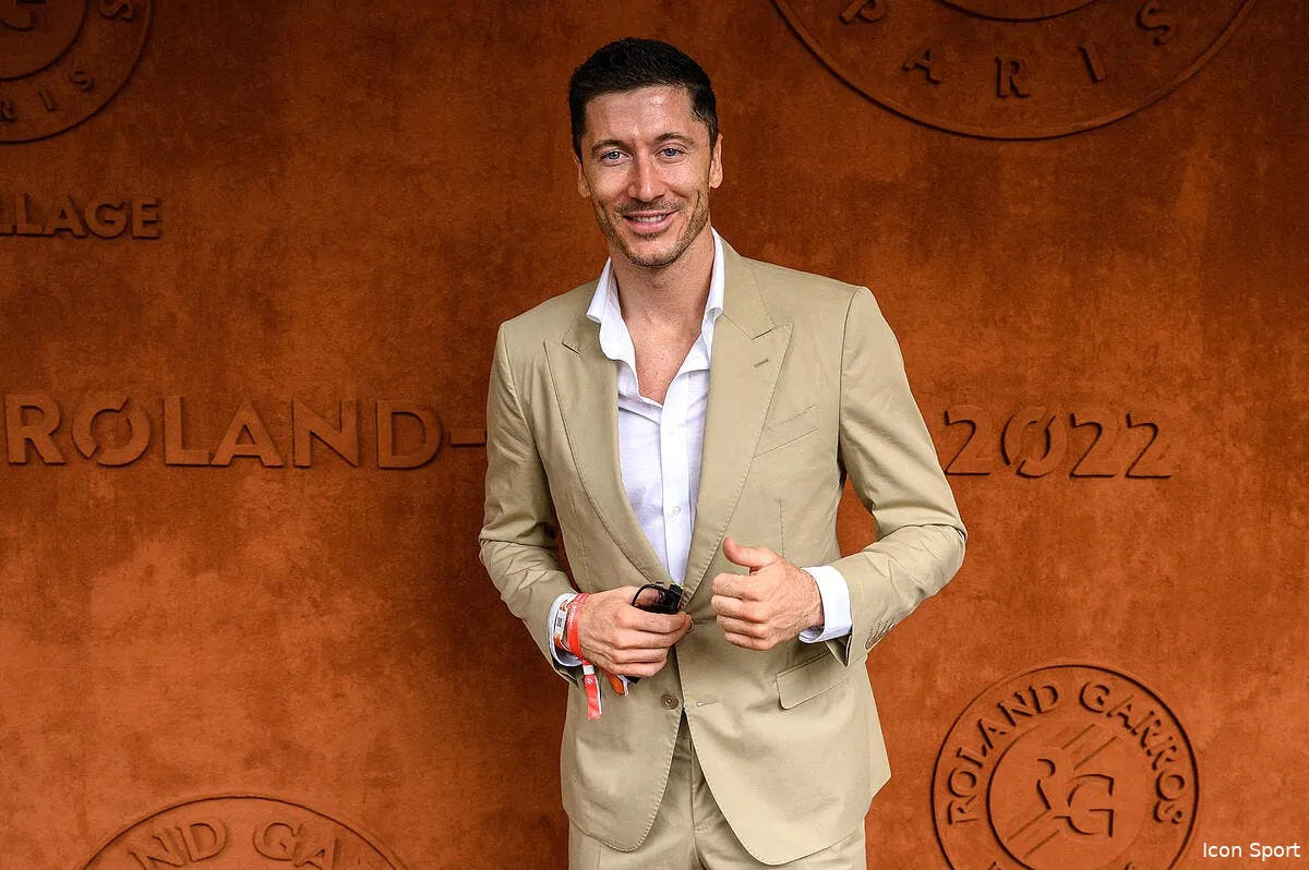 psg 70 millions pour lewandowski paris peut humilier le barca icon abaca 812986 139 345255