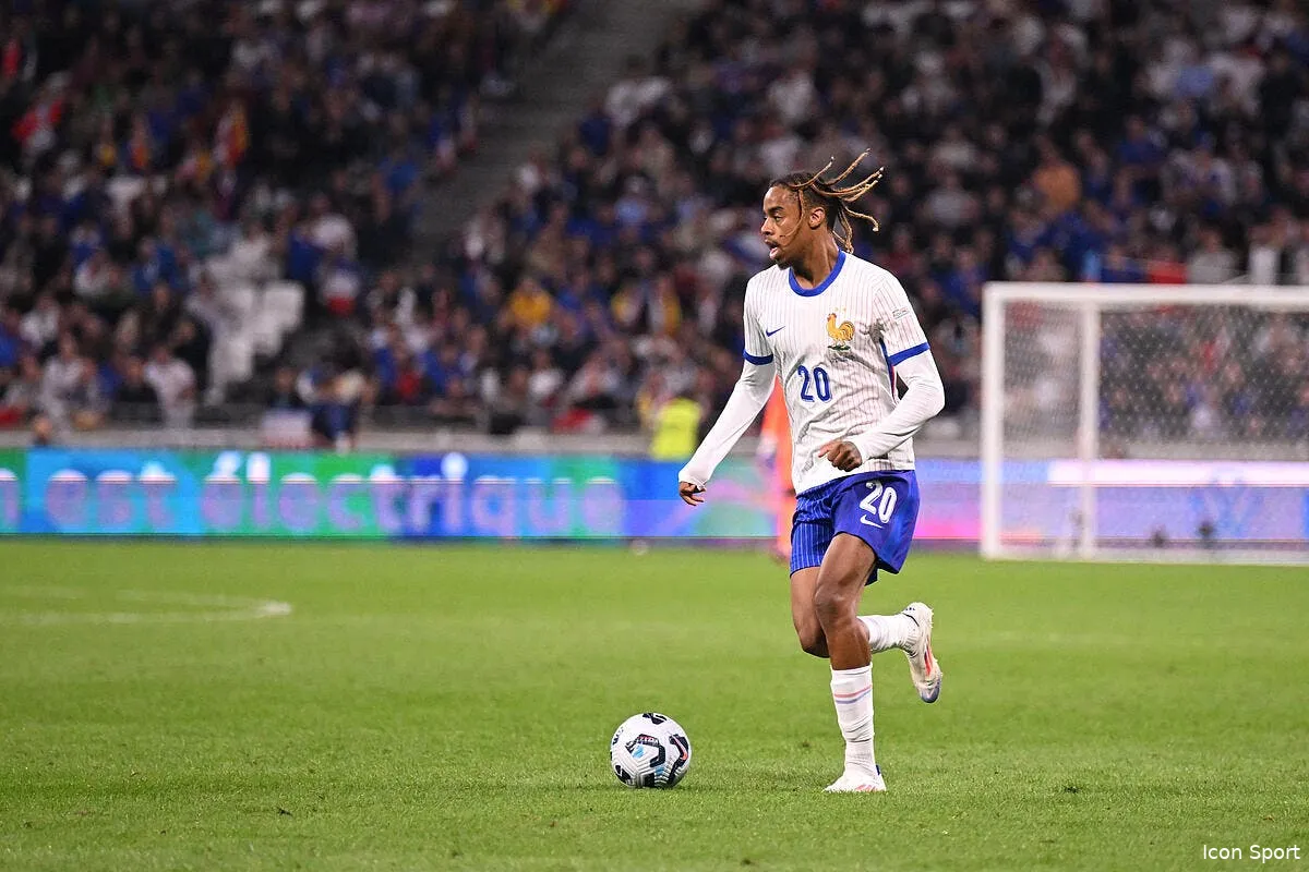 psg barcola va galerer luis enrique suit mbappe iconsport 238958 0501 381164