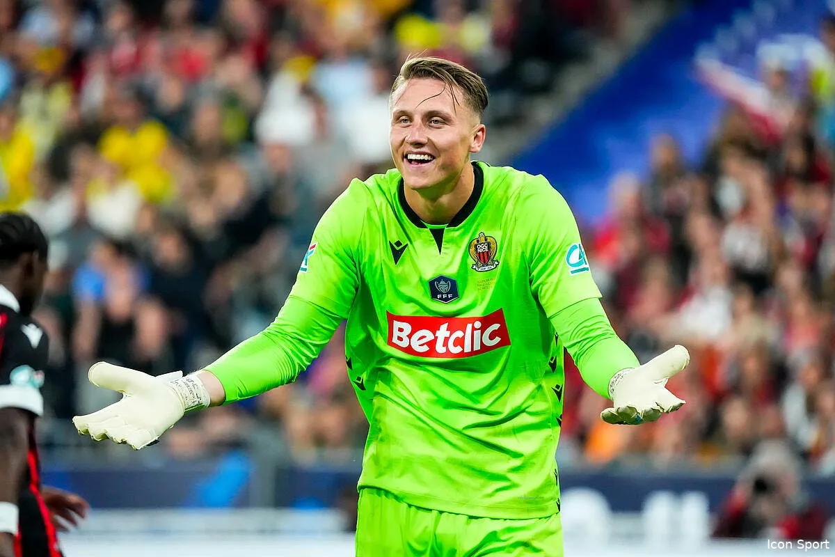 psg bulka officiellement transfere a nice icon 07052022 dsc0052 342511