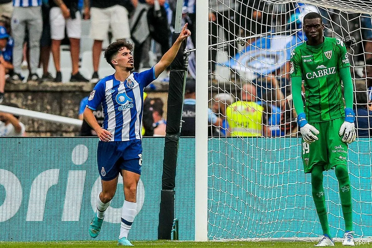 psg c est tres chaud pour vitinha icon ci sports 20220522 43775809 343661