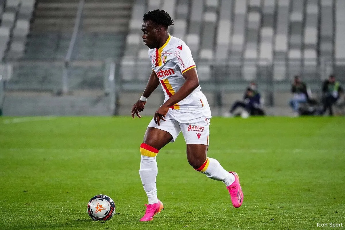 psg ce titi aura sa chance face a mbappe et icardi icon pcs00645 318789