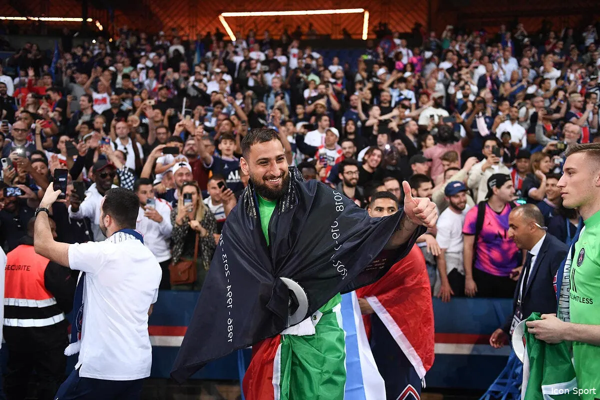 psg donnarumma choque par les supporters c est du jamais vu icon pl2 7010 343771