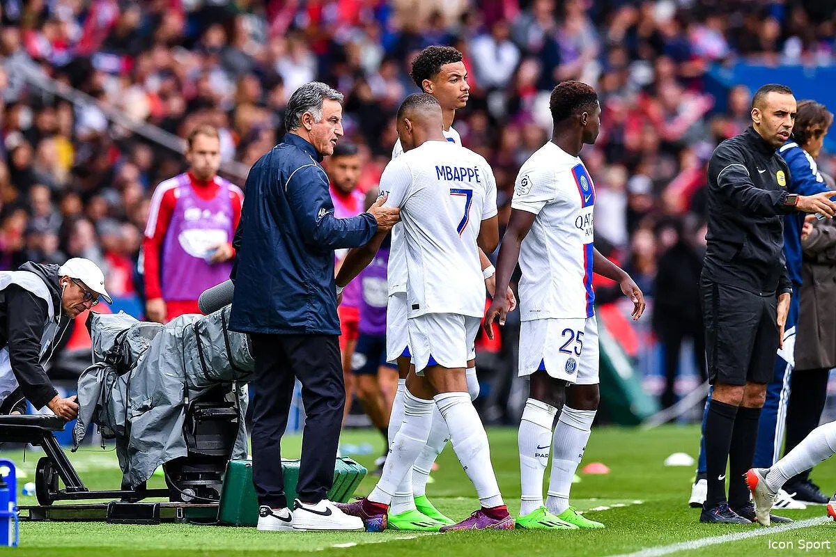 psg ekitike pousse enfin mbappe sur le banc mbappe 127 351575