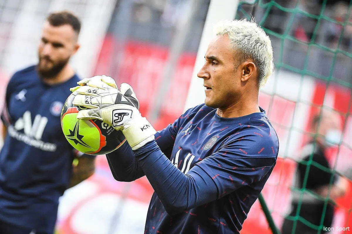 psg keylor navas brade a la juventus icon mm1 2707 323183