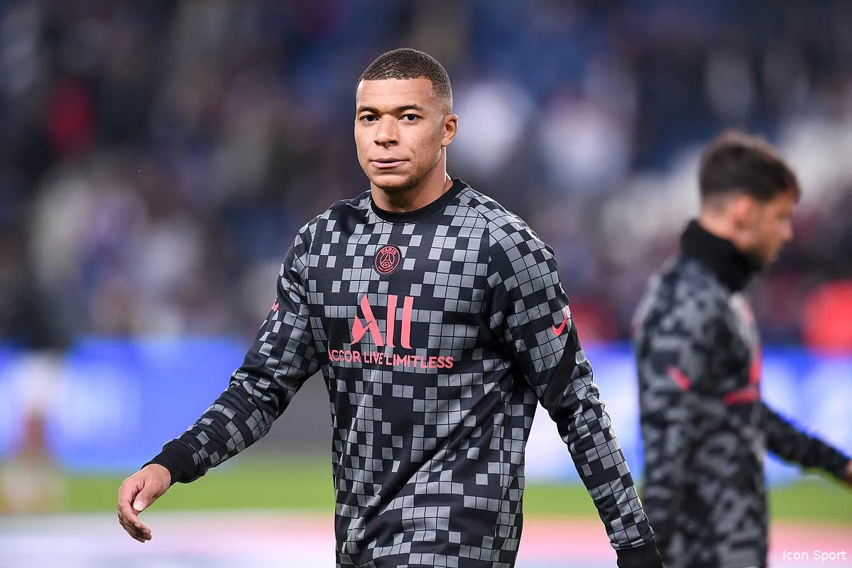 psg kylian mbappe snobe par le barca oh la boulette icon pl5 2857 326125