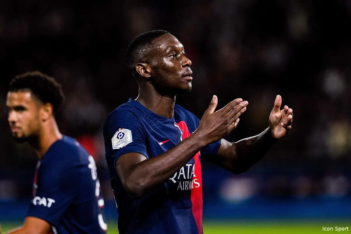 psg la pression sur son prix il est chamboule icon 649 tb754303 368750