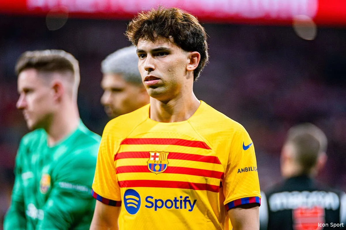 psg le barca arrive au parc mbappe le terrifie iconsport 199817 0028 374284