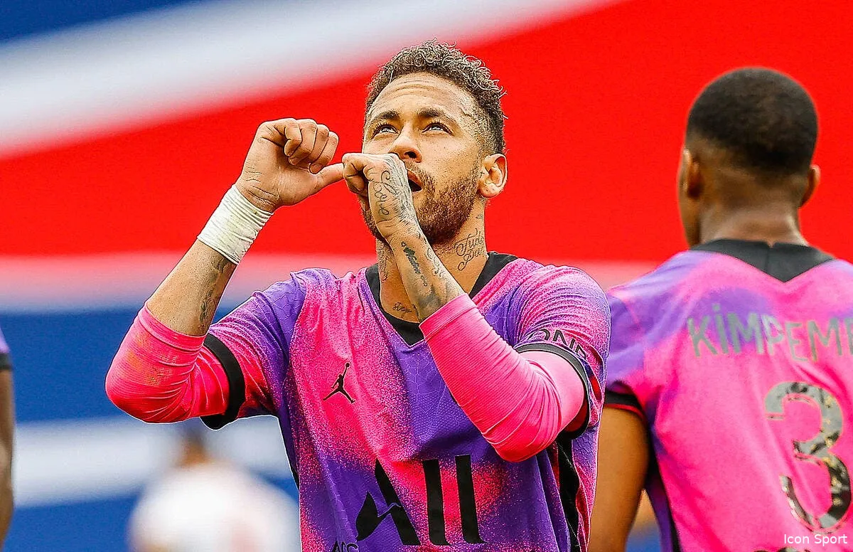 psg le clin d oeil de neymar a sergio ramos icon 764073 021 317829