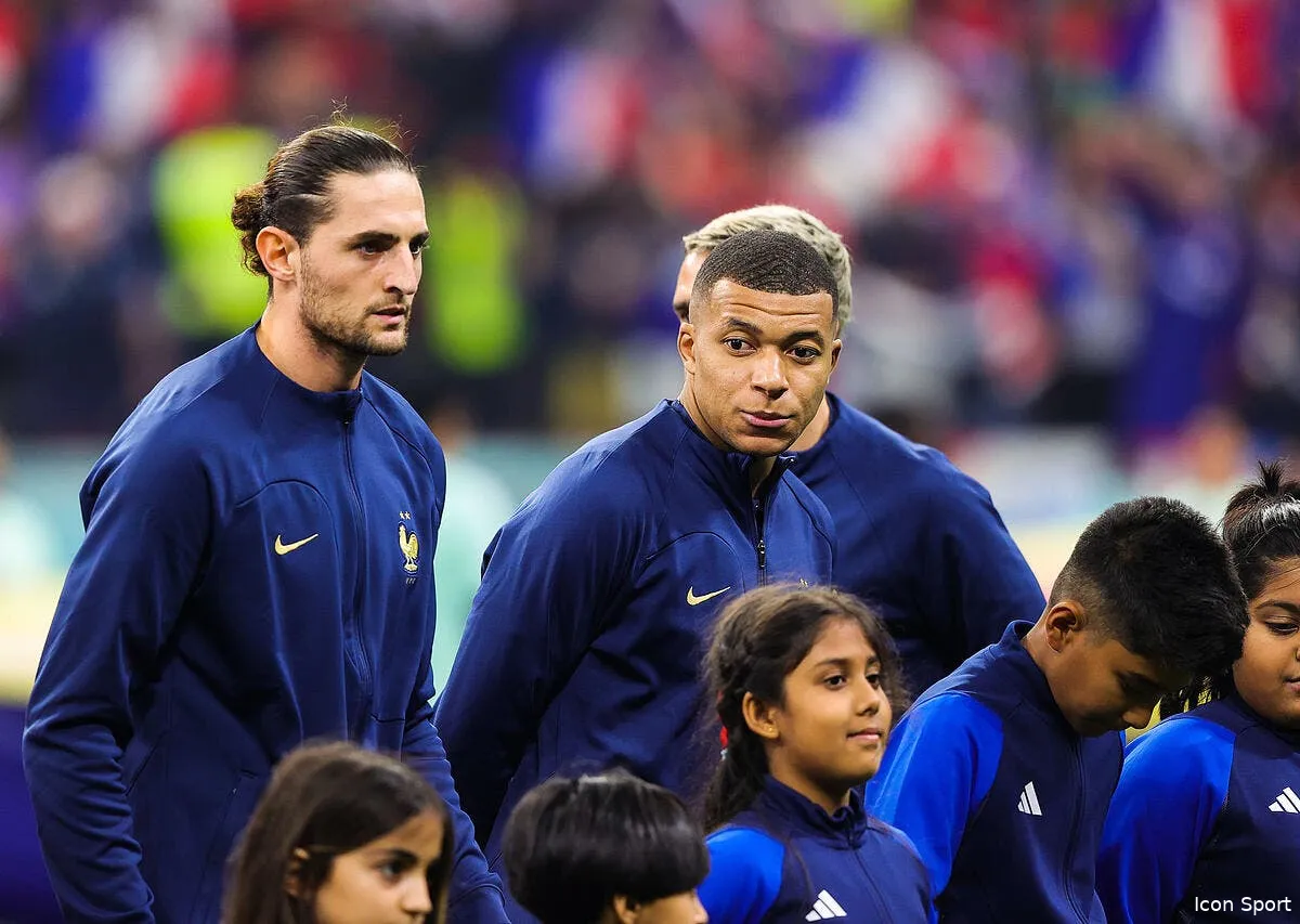 psg le comedien mbappe rabiot a la rage icon fil england france 043 355121